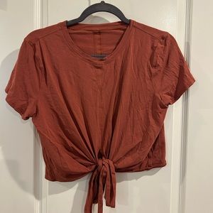 Lululemon top. Size 6